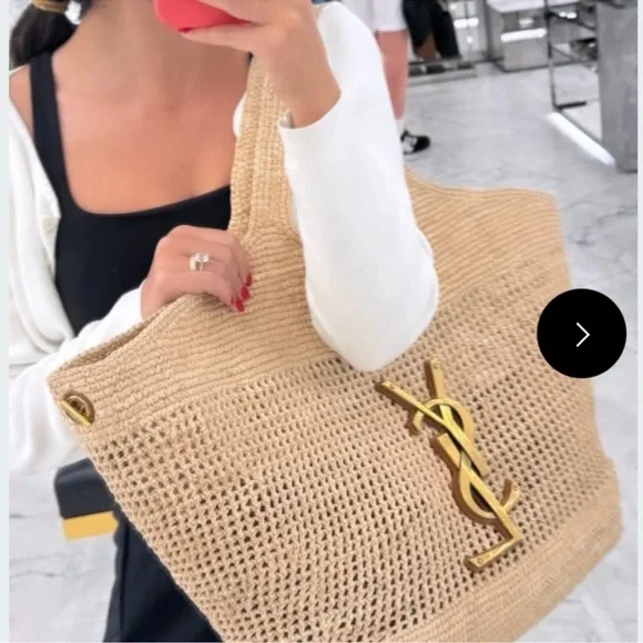 Elegant Tan Crochet Women's Bag - Picture 11 of 16